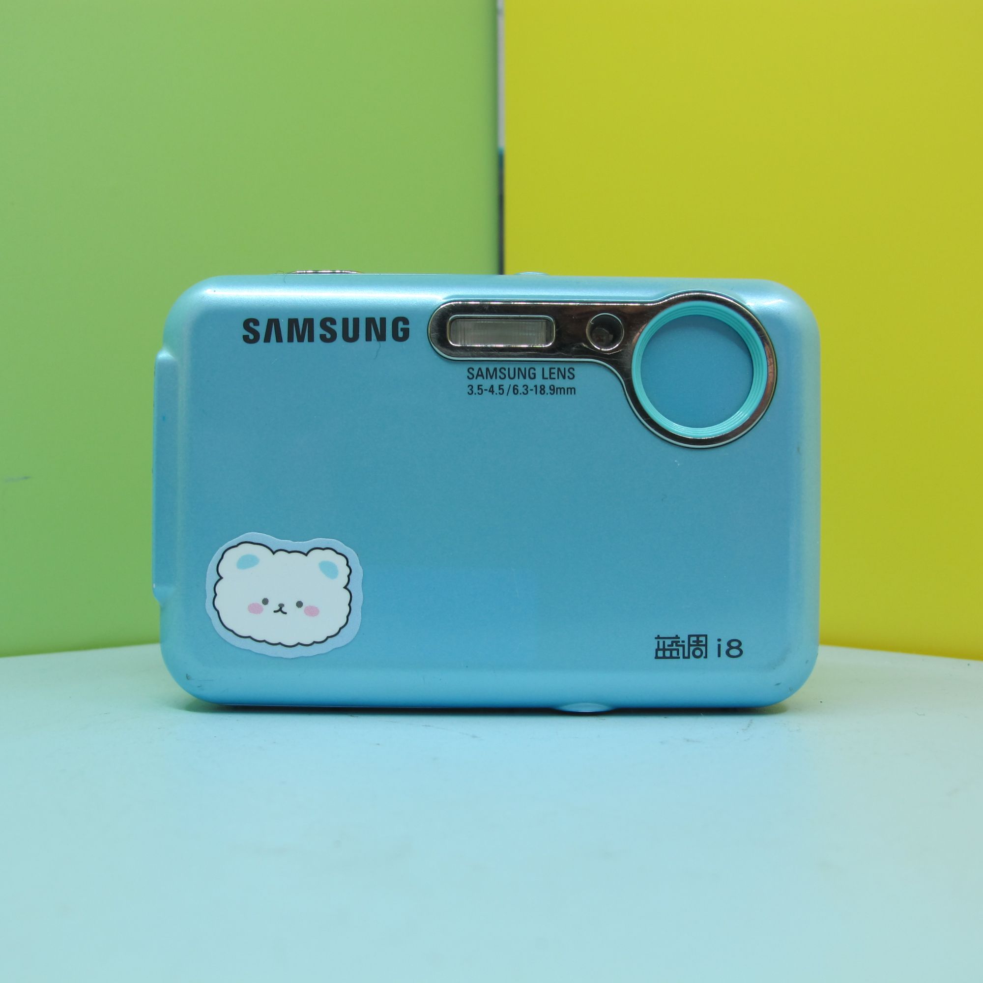 95新 Samsung/三星 i8 复古CCD高清800万像素学生摄影