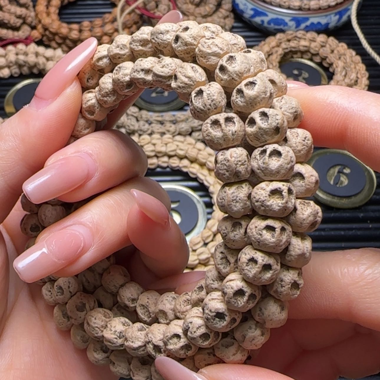 【闪购商品】柏香籽/百香籽吊坠冬*人