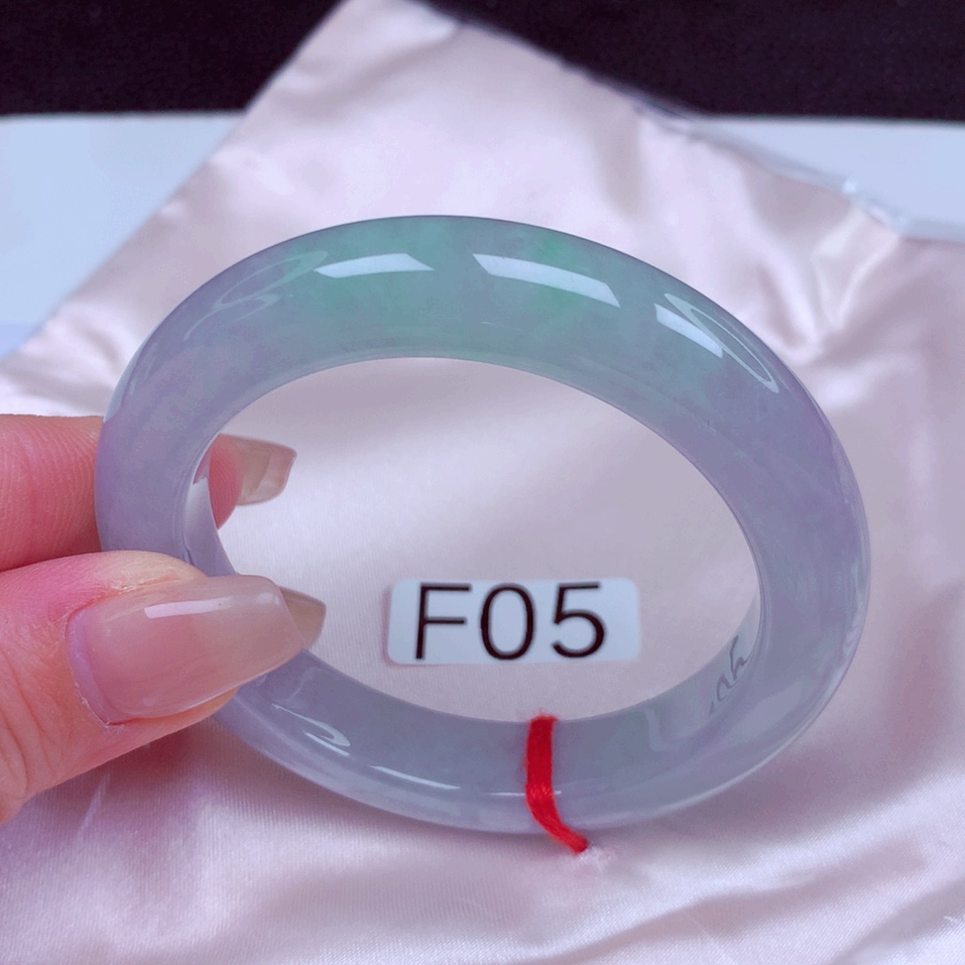 翡翠未镶嵌手镯手镯