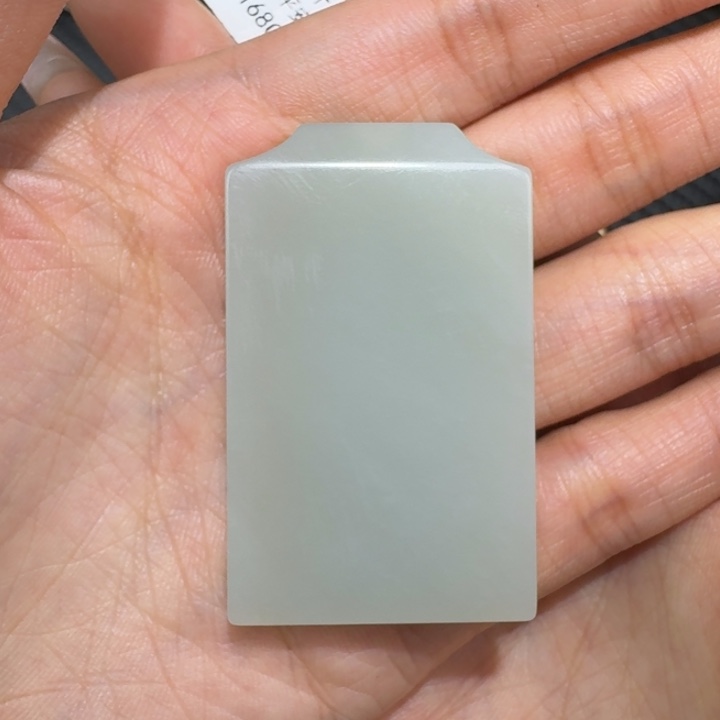 找***子和田玉未镶嵌颈饰