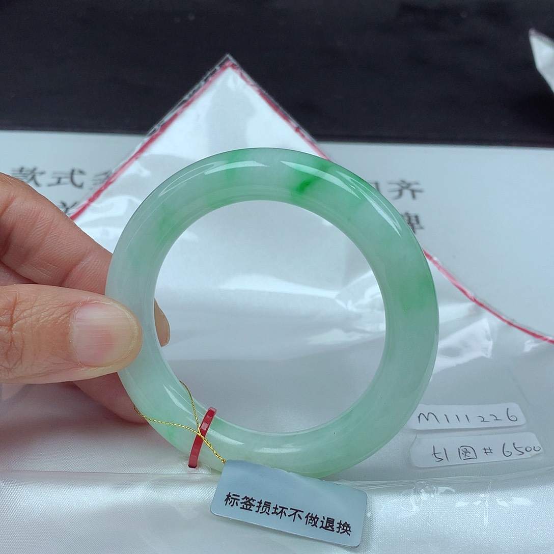 翡翠手镯未镶嵌51圈1226