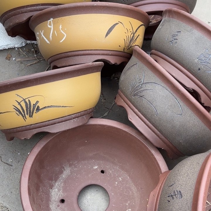 紫砂花盆100-8。22.5-9.5。    