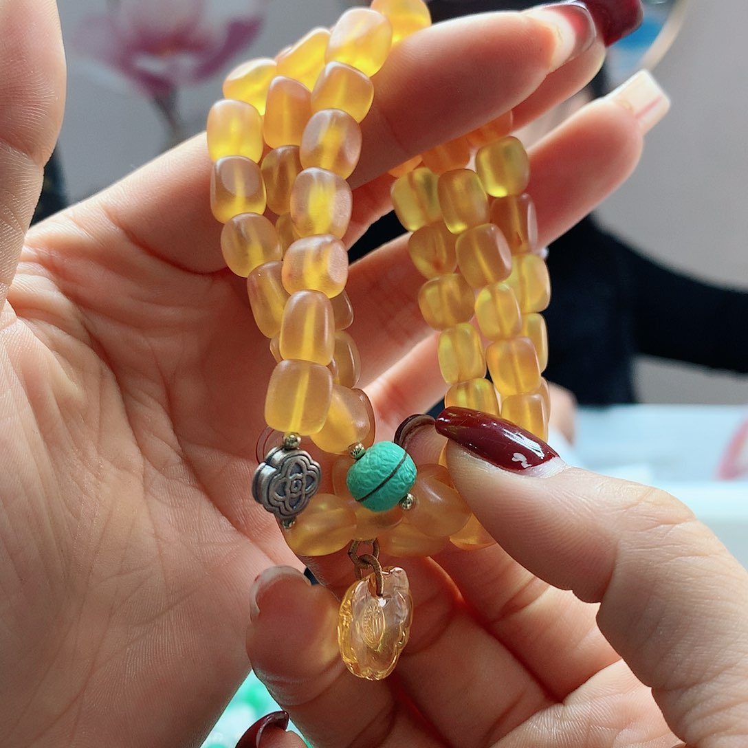 【闪购商品】琥珀手链未镶嵌，