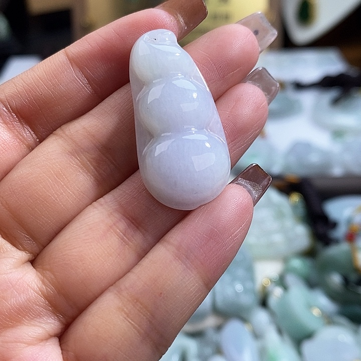 翡翠未镶嵌颈饰7590