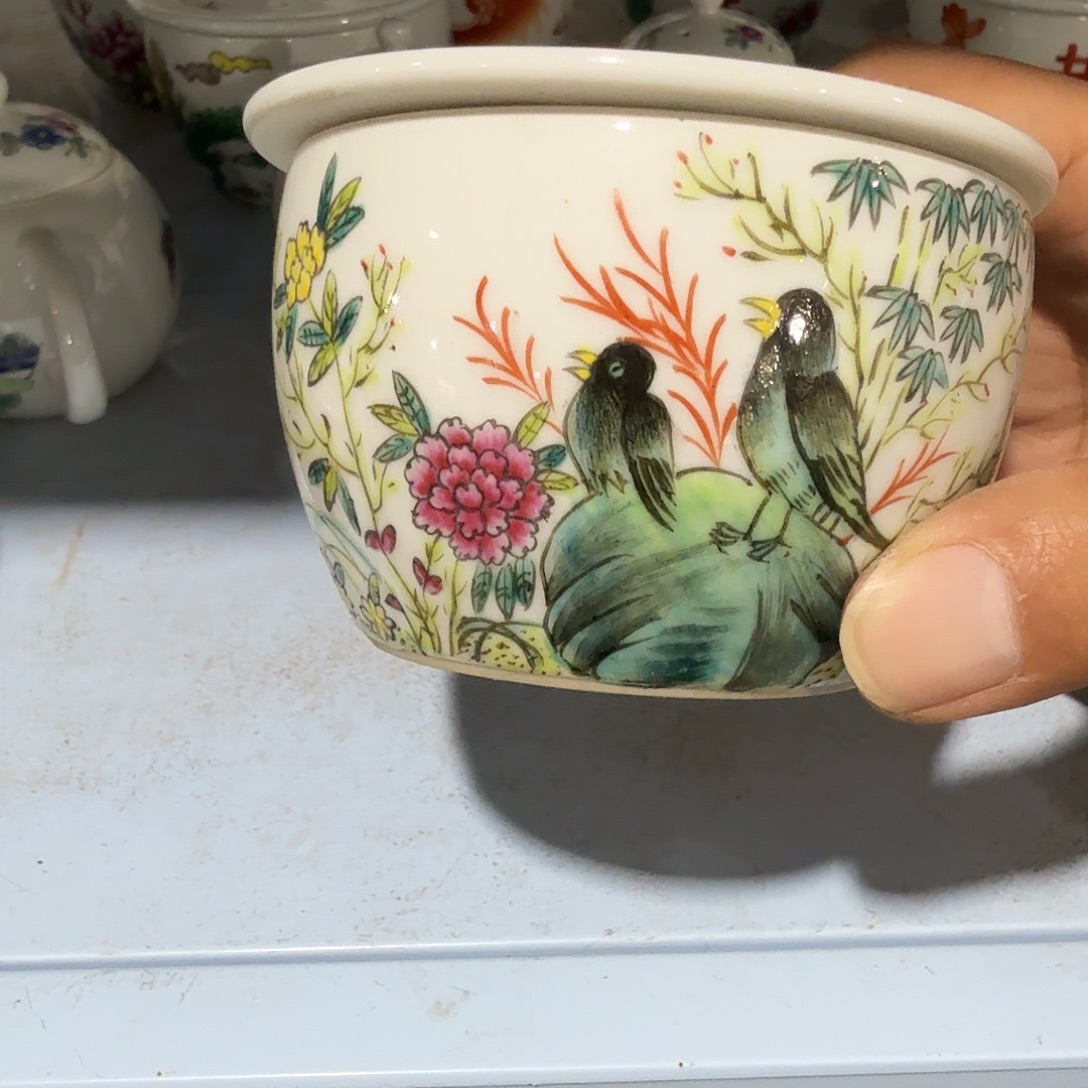 瓷片摆件等物品等都会自动消失或者
