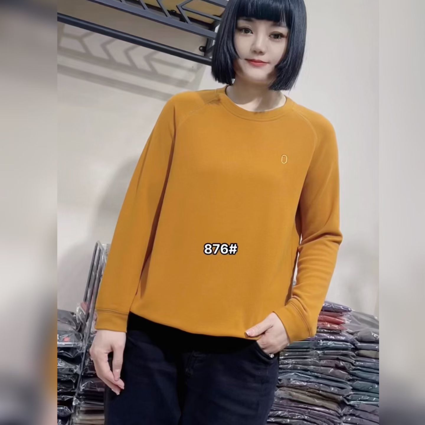876抗起球T恤加绒有弹力休闲极简风圆领吸汗长袖显瘦卫衣