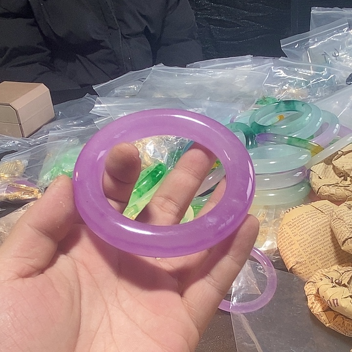 翡翠颈饰未镶嵌价格