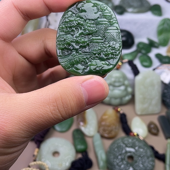 和田玉吊坠(不含链)未镶嵌