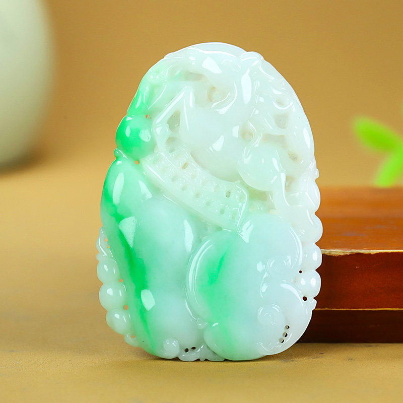 A115珠宝玉石A货翡翠吊坠