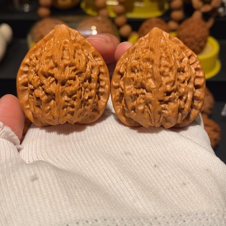 吊坠文玩核桃文玩核桃38尺金牛