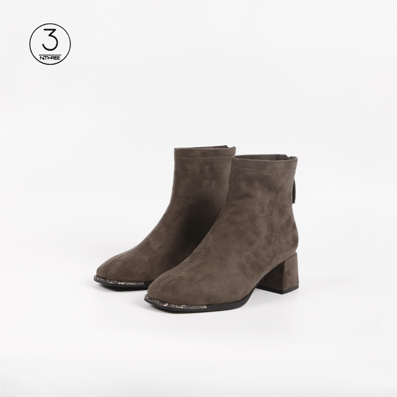 SF6596【品牌撤柜清仓】方头绒面复古瘦瘦靴女2025秋冬新款网红爆款