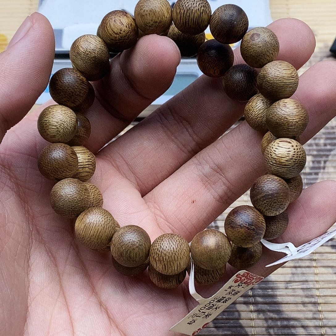 沉香碎屑沉香白棋楠