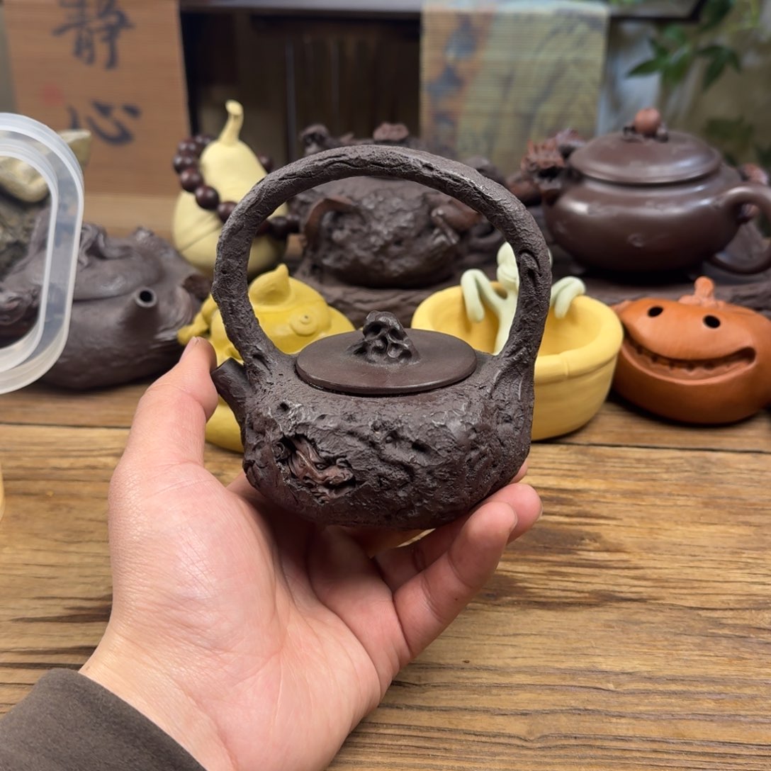 紫砂茶壶温*昂紫砂等珍贵文物