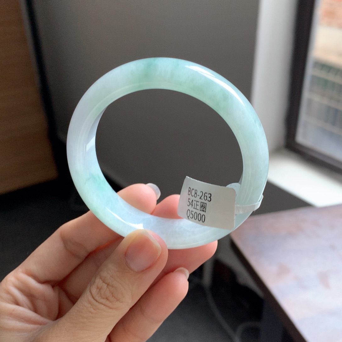 翡翠手镯未镶嵌糯冰飘绿3号