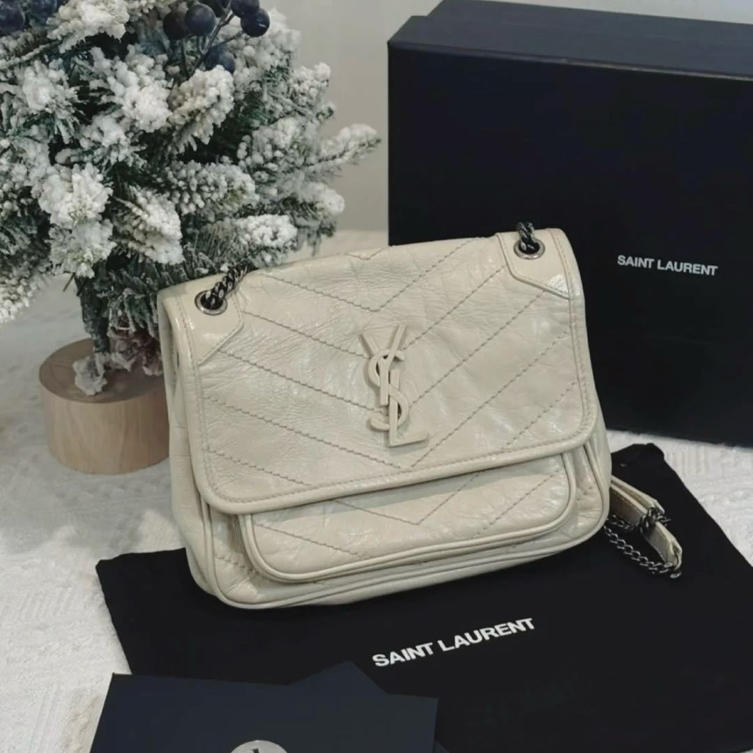 95新 YSL/圣罗兰 白色niki斜挎包/0425