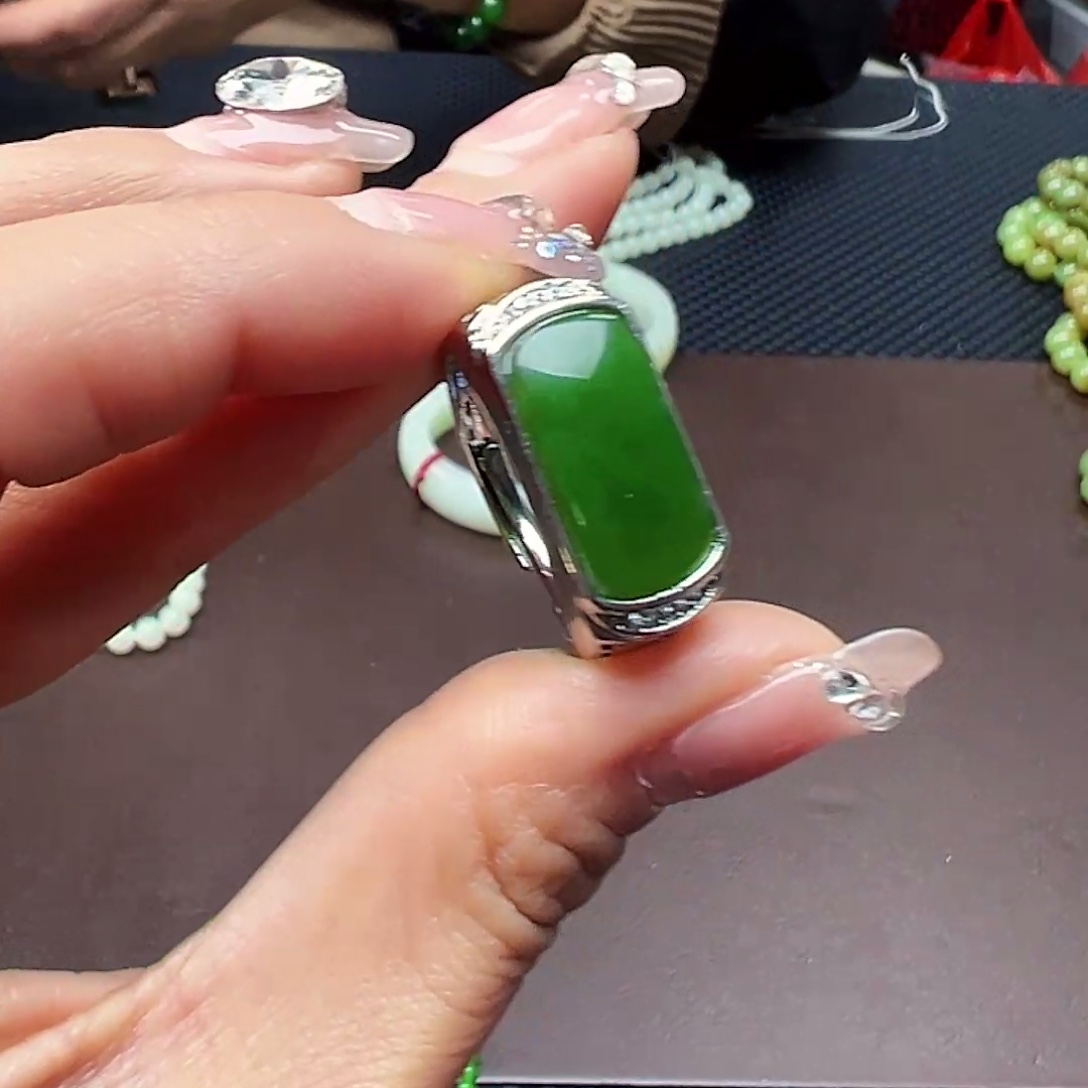 和田玉（碧玉）合金戒指