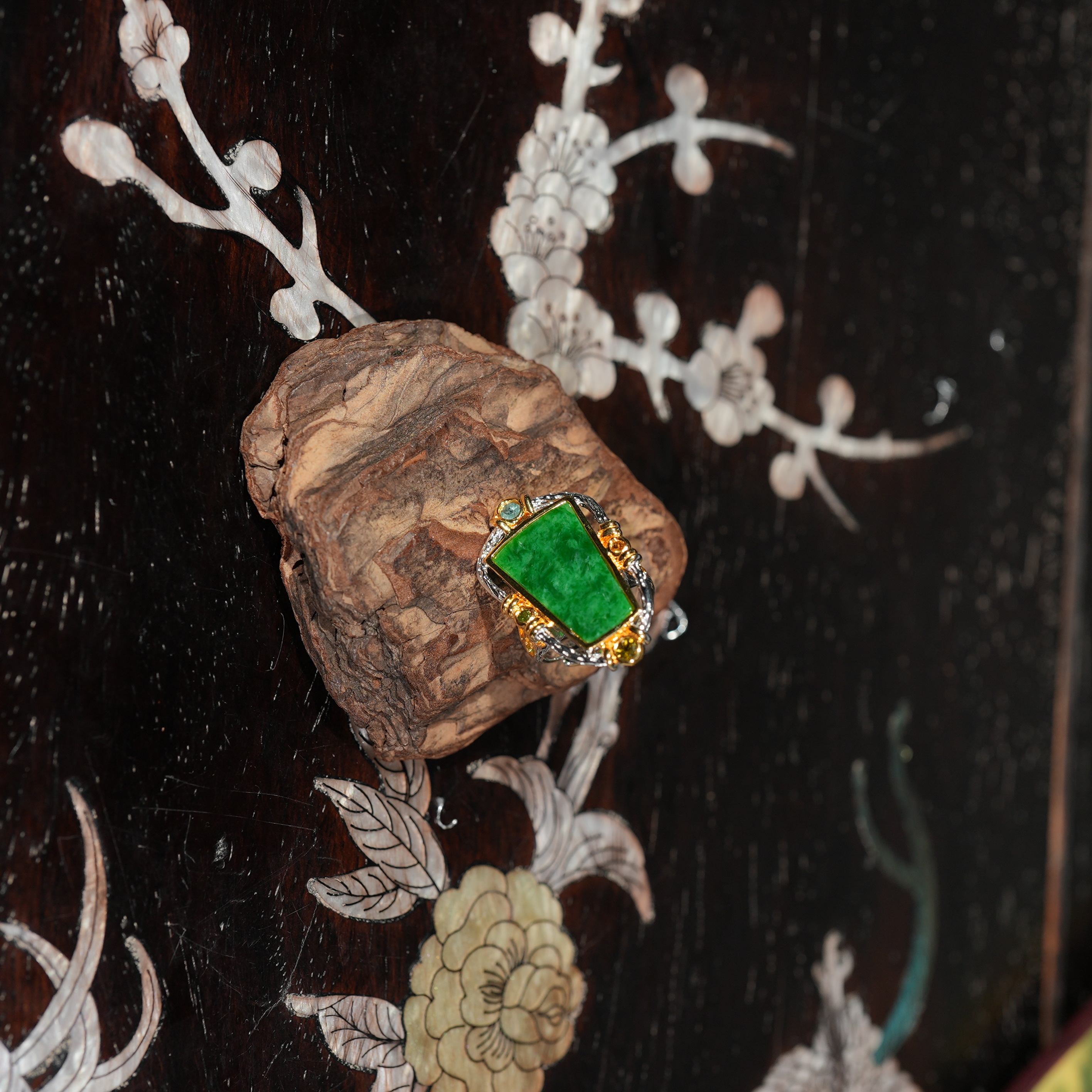 1.12香港王老板-翡翠镶嵌戒指o167