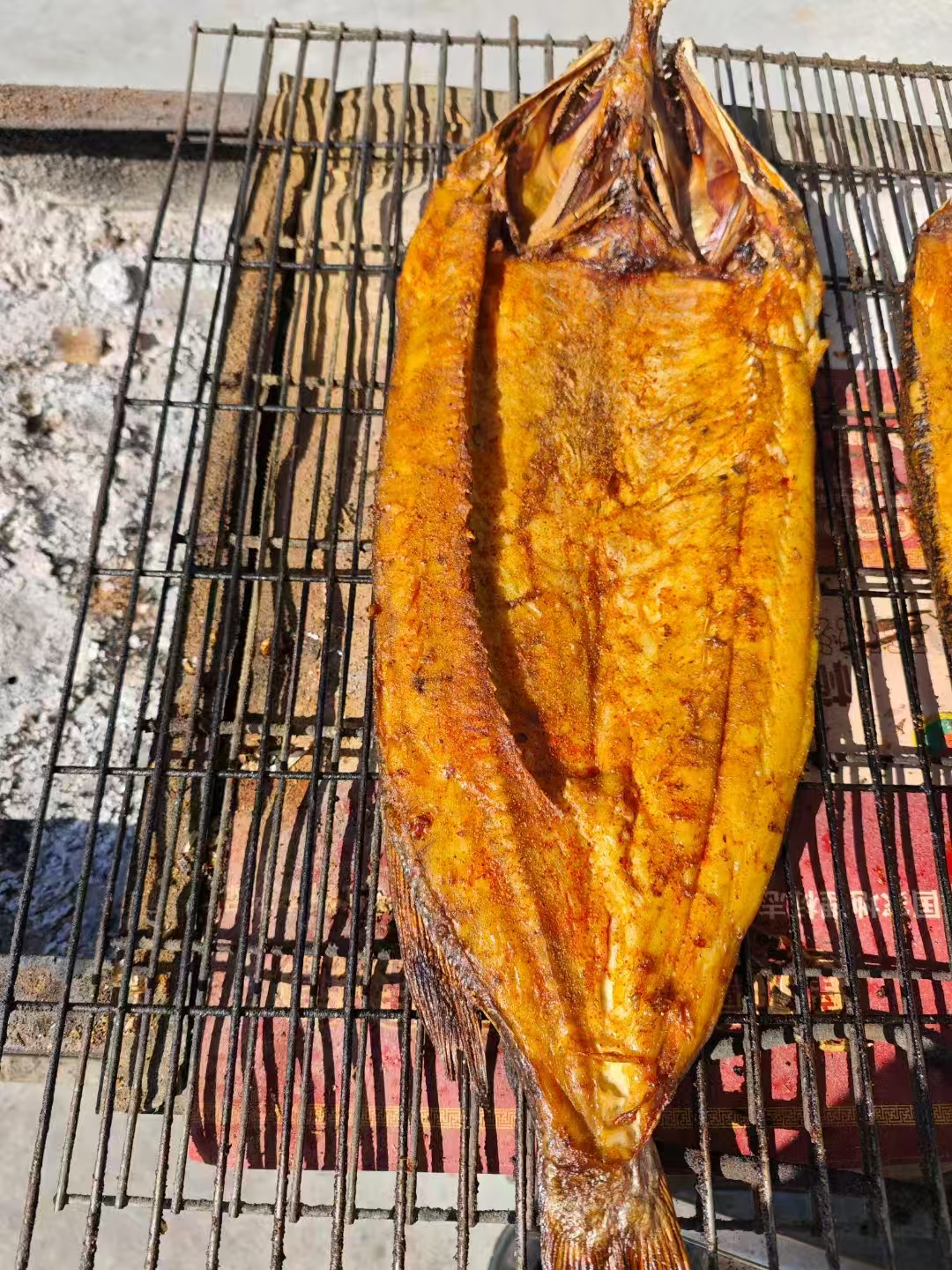 炭火烤鱼3条1公斤