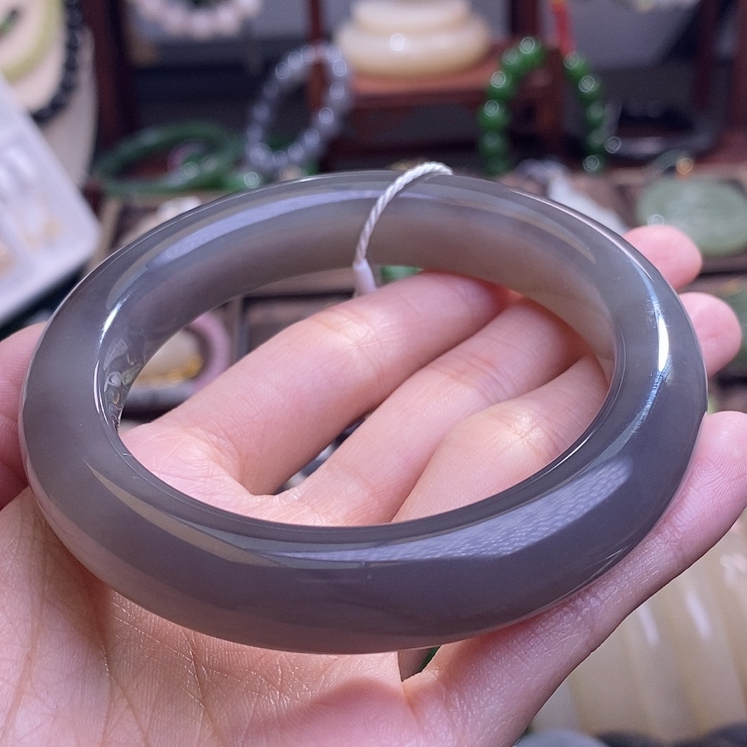 和田玉高冰烟紫福利手镯58.6圈口未镶嵌