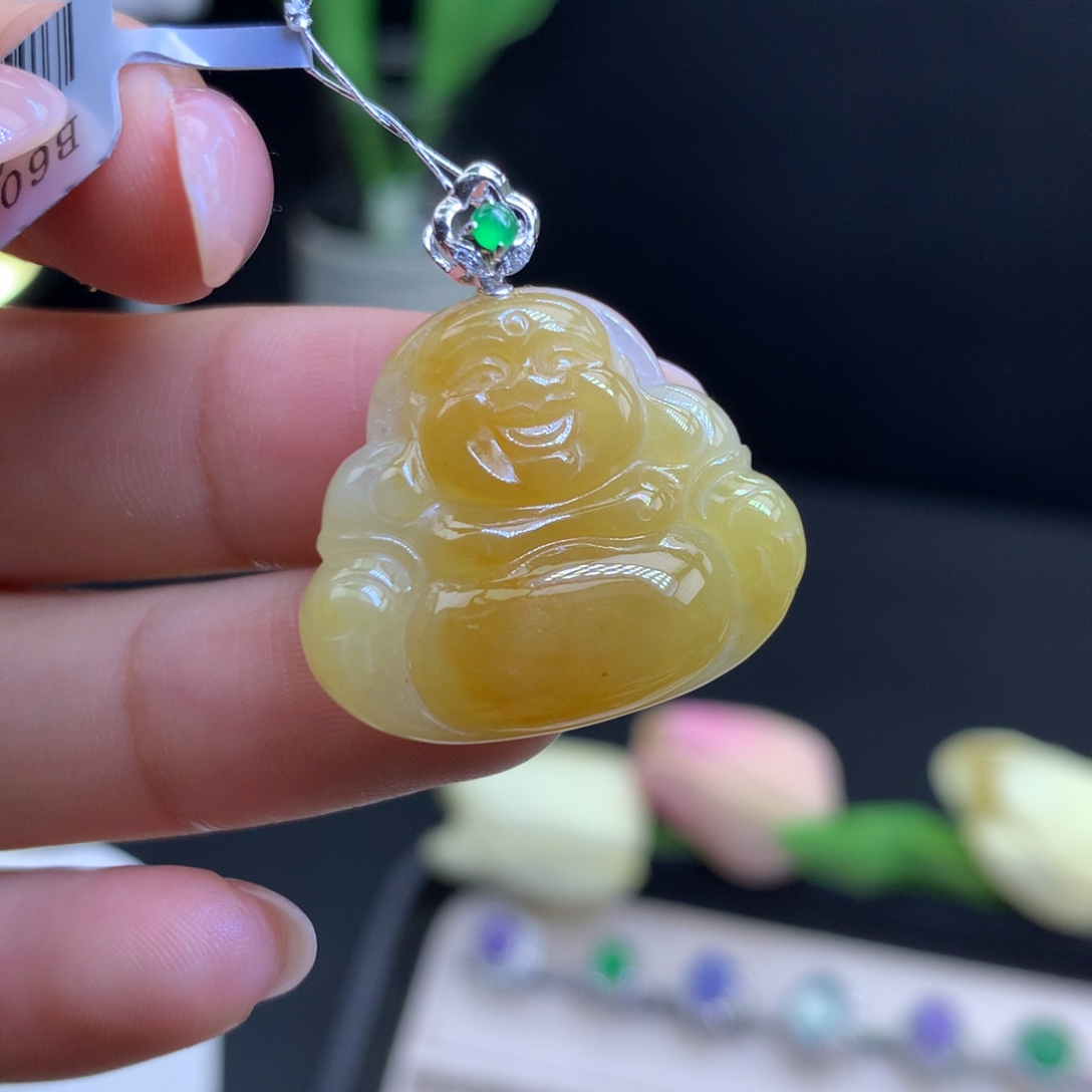 翡翠18K金镶嵌颈饰