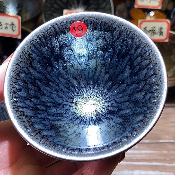 茶盏非遗传承人蔡龙百花