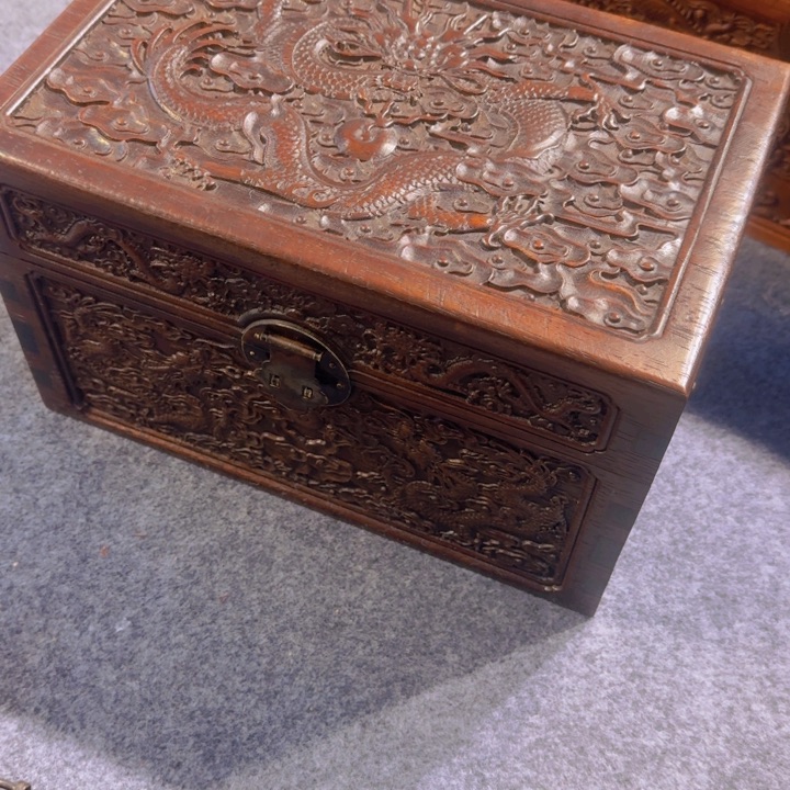 贡木箱的的的的的的