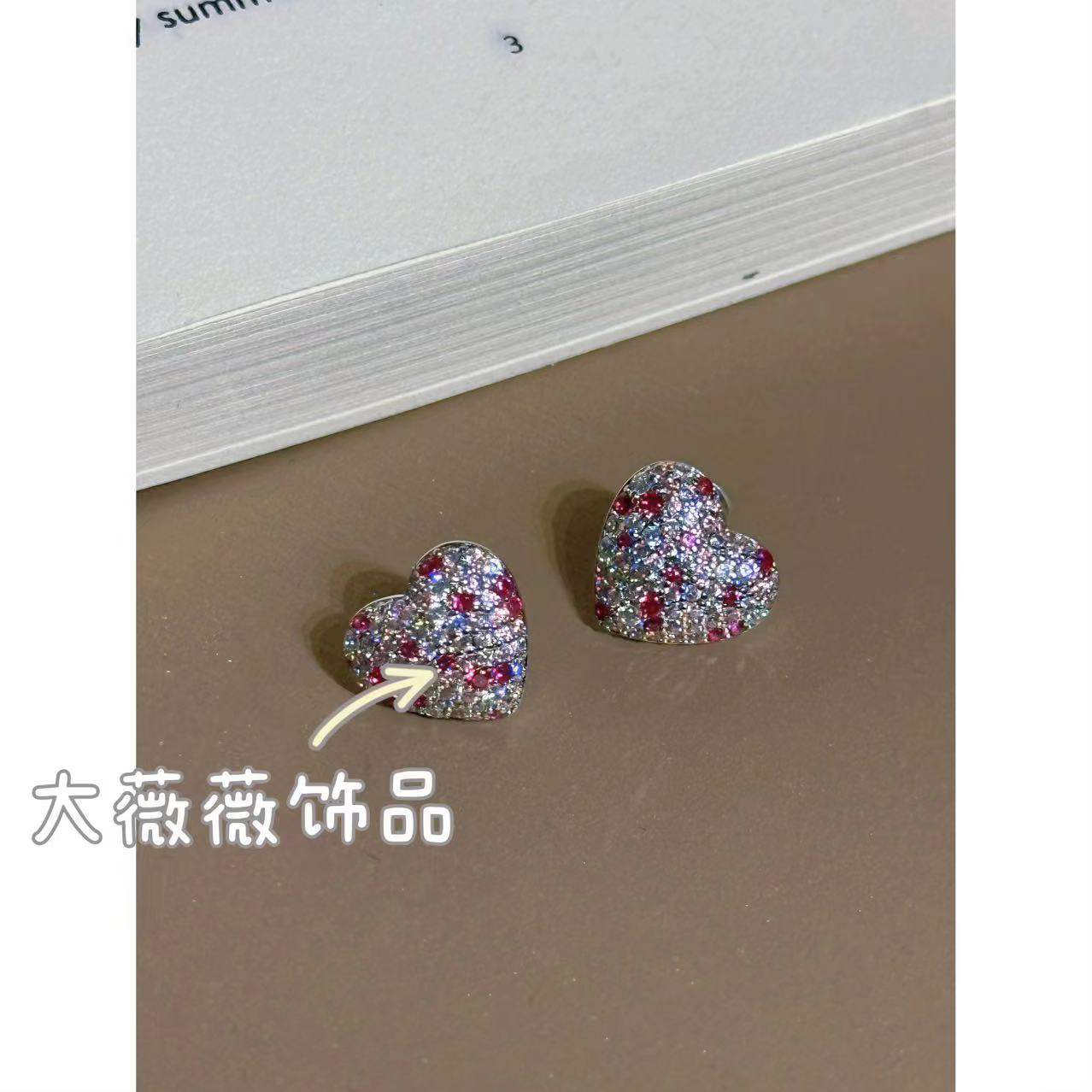 铜合金耳饰 玫红色爱心简约耳饰-67544