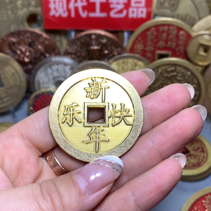 铜用****4现代工艺品花钱147