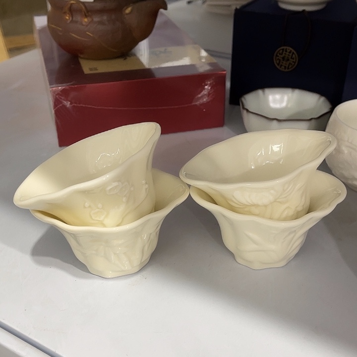 福利待遇多多哦哦哦