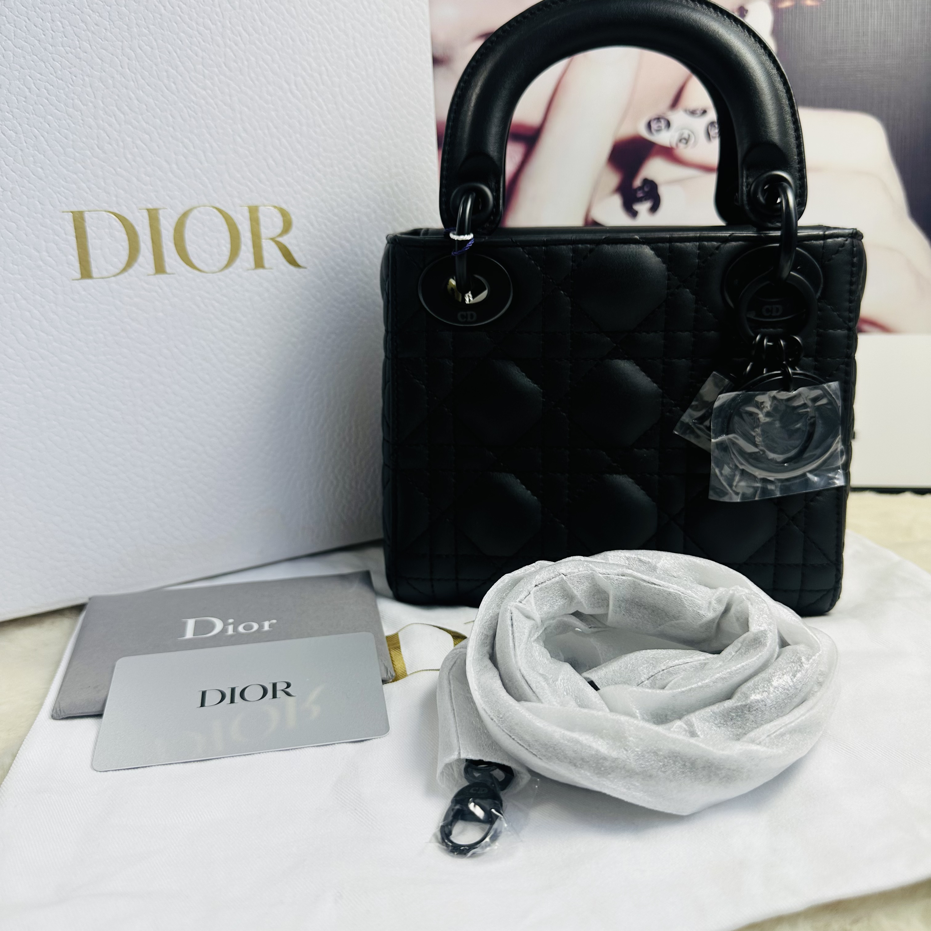99新 DIOR/迪奥 磨砂黑三格戴妃（22编码未使用全套）