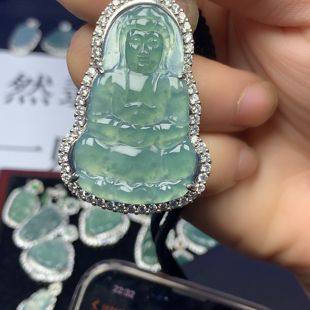 翡翠颈饰未镶嵌123456789