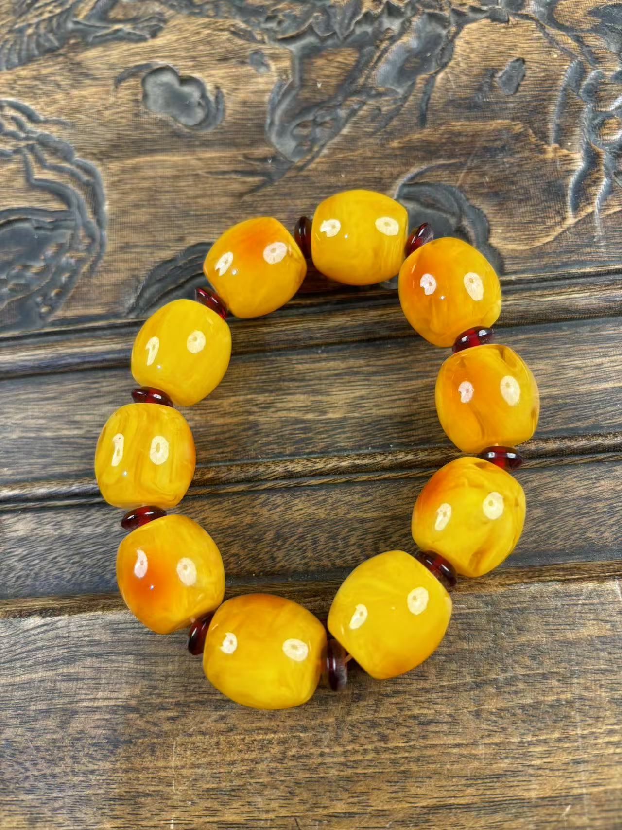 蜜蜡带点红手串一个{小七甄选}