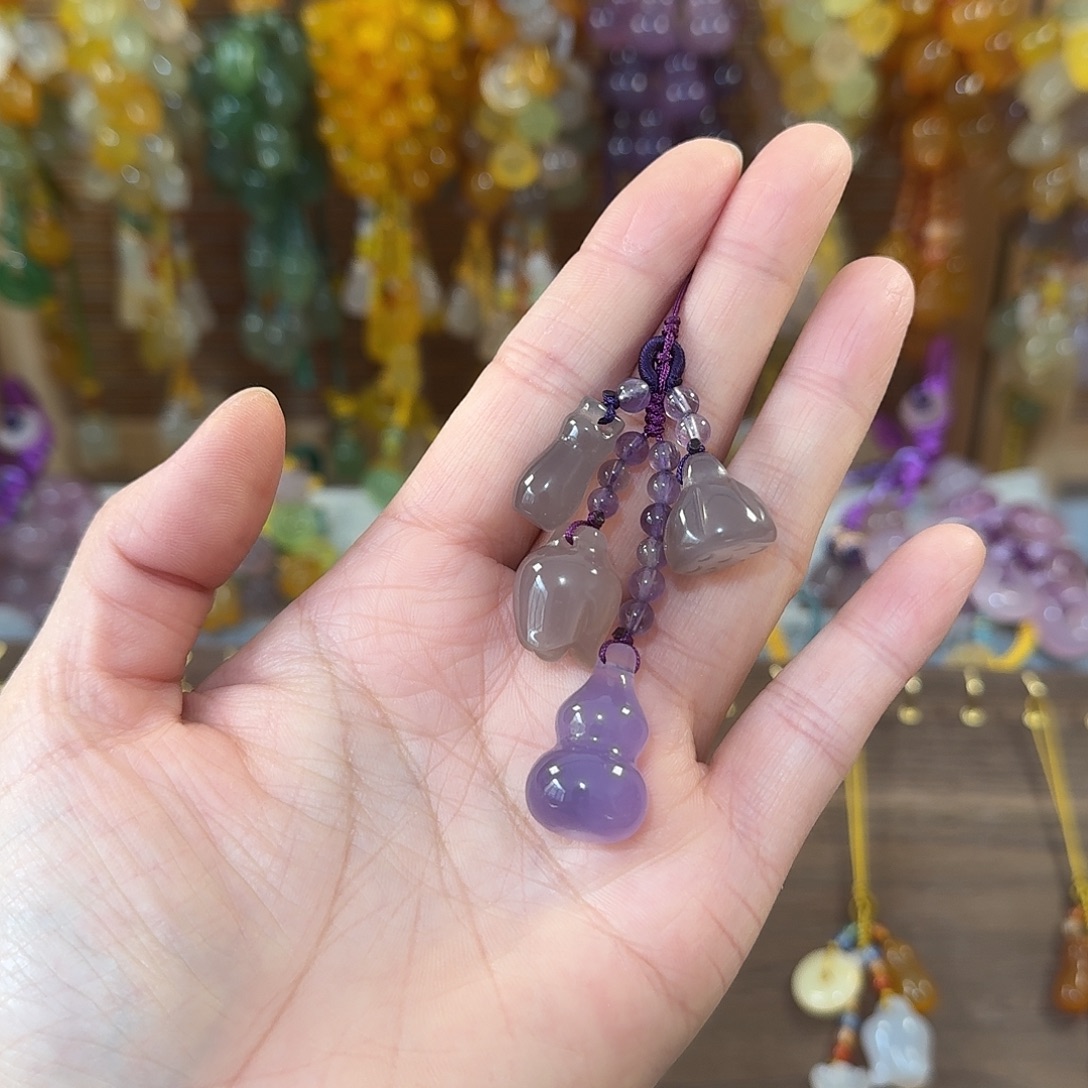 沐***)玛瑙/玉髓未镶嵌福利款通货料带有包容点新疆西藏不包邮