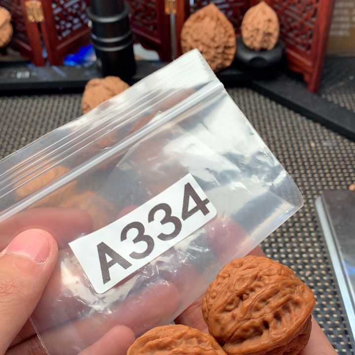 文玩核桃吊坠昆仑