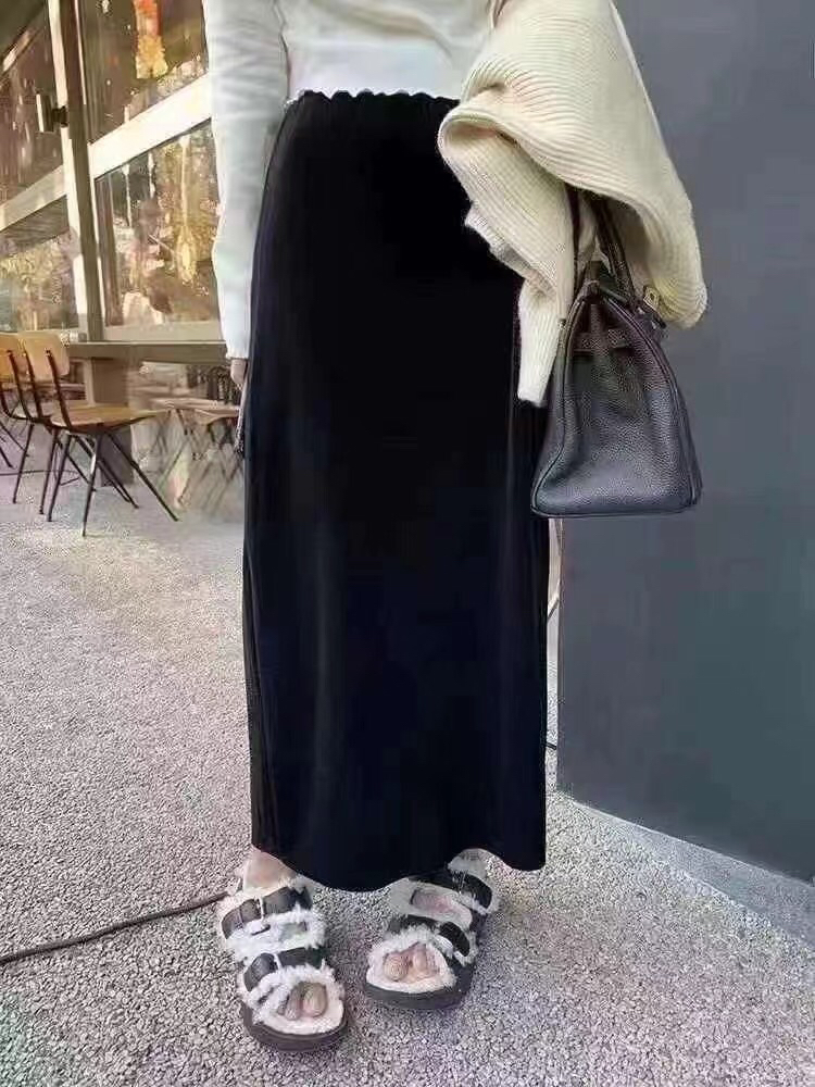 黑色加绒丝绒半身裙后开叉显瘦直筒一步裙