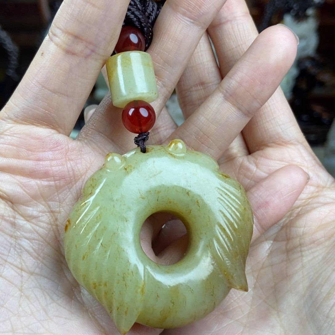 和田玉挂件未镶嵌