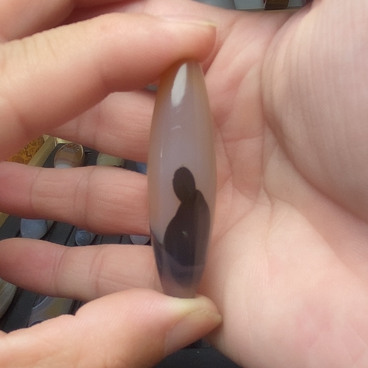 一***横玛瑙/玉髓合金颈饰