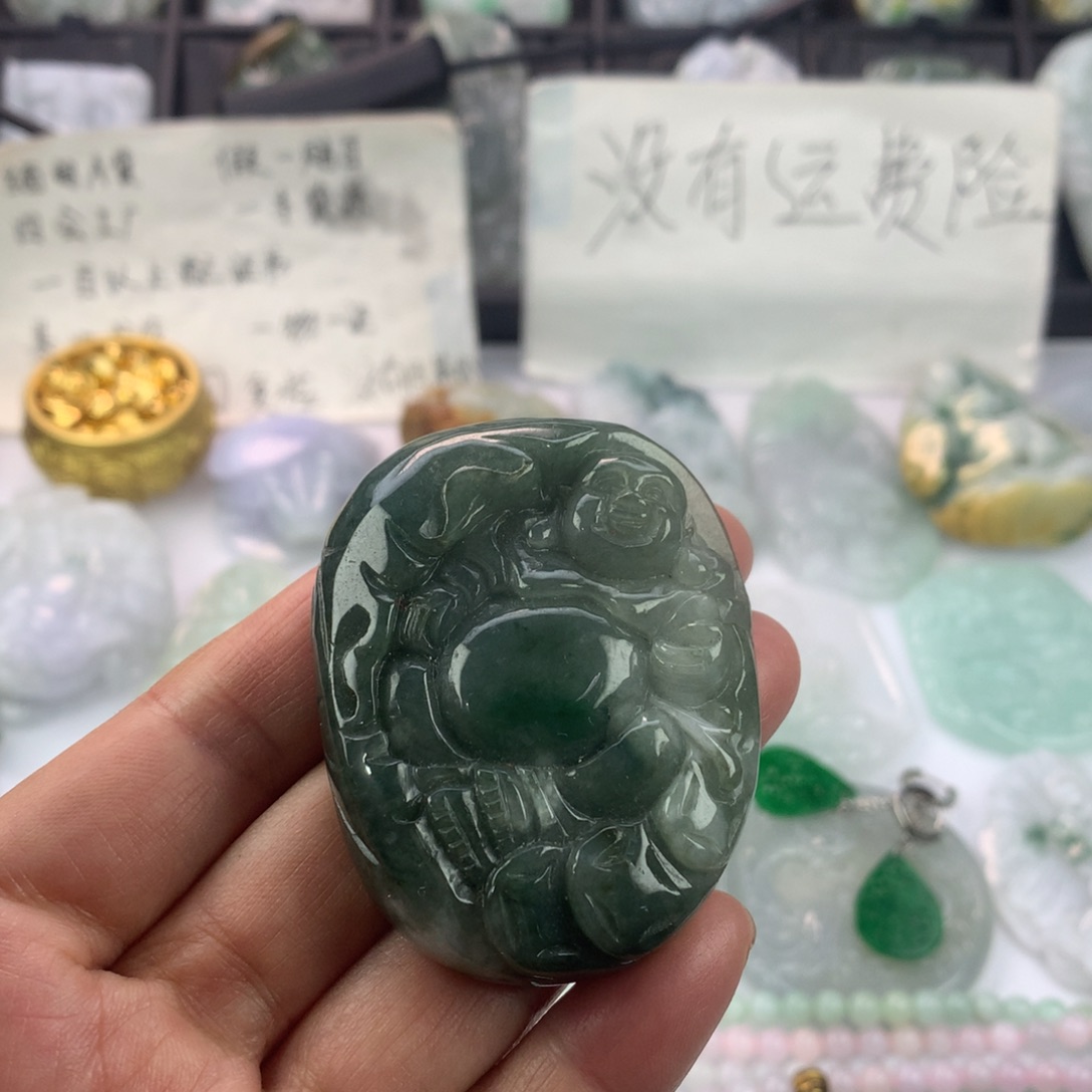 翡翠颈饰未镶嵌＿