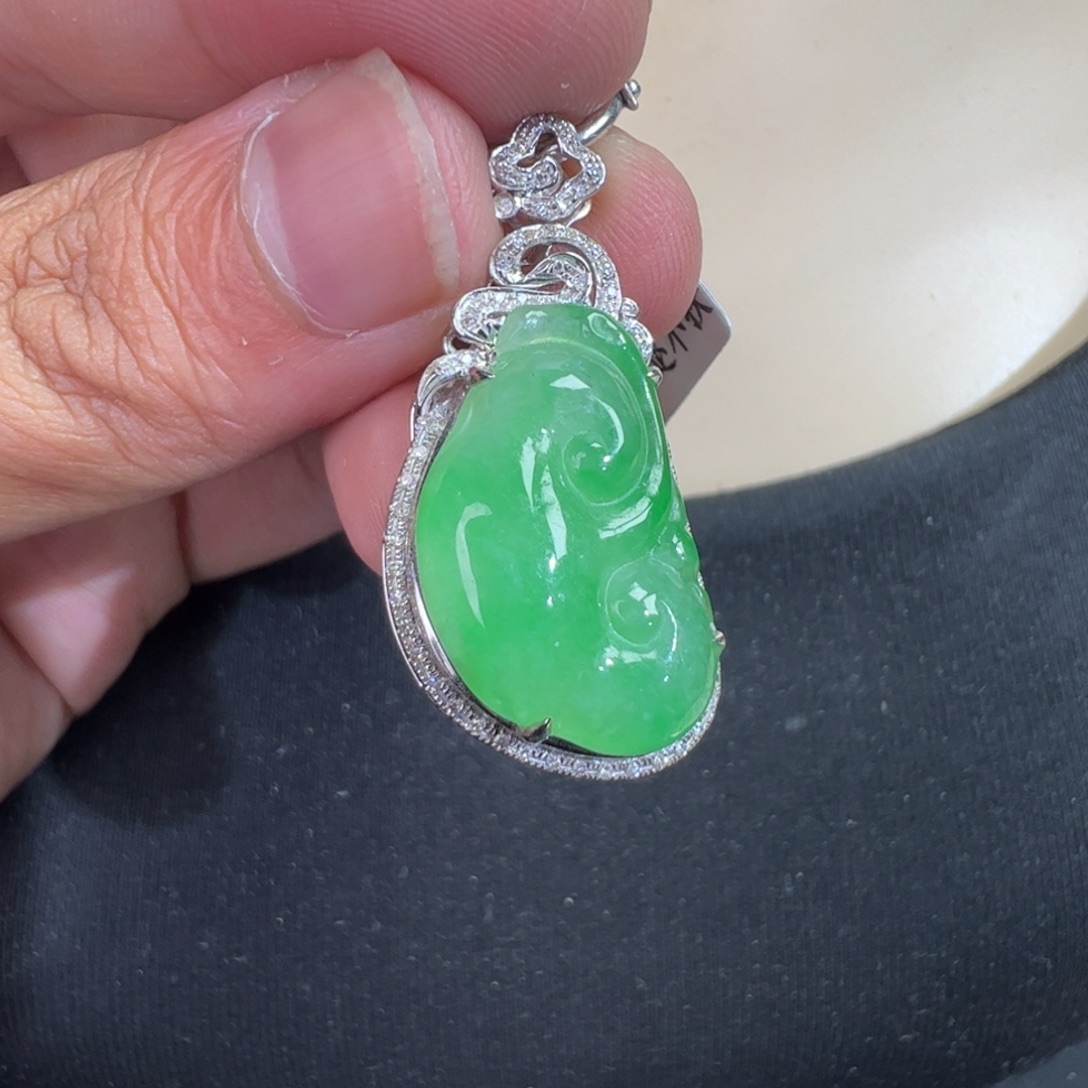 翡翠18K金镶嵌吊坠(不含链)