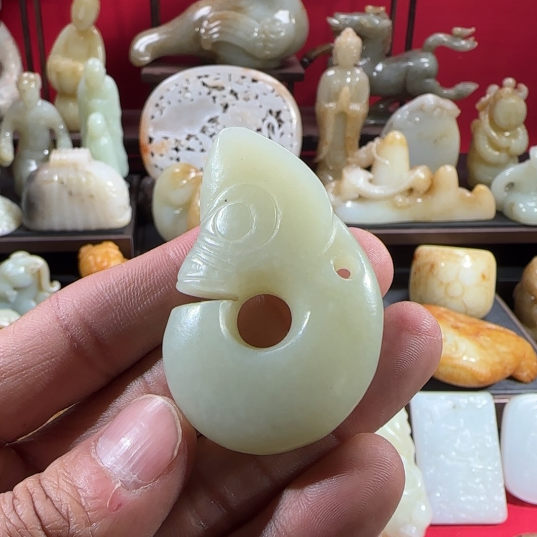 和田玉摆件未镶嵌