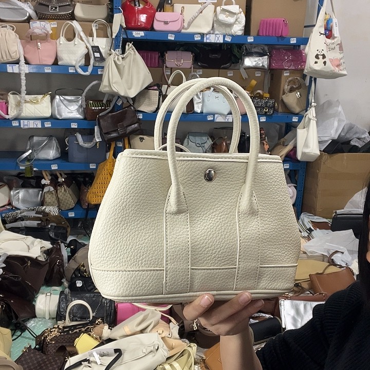 猪剖层皮革635健健康康平平安安