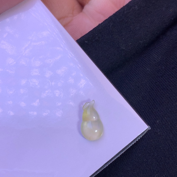 翡翠颈饰未镶嵌天然翡翠A货