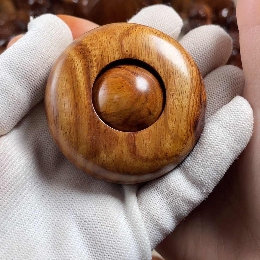 浪***1黄花梨/降香黄檀转运珠把件