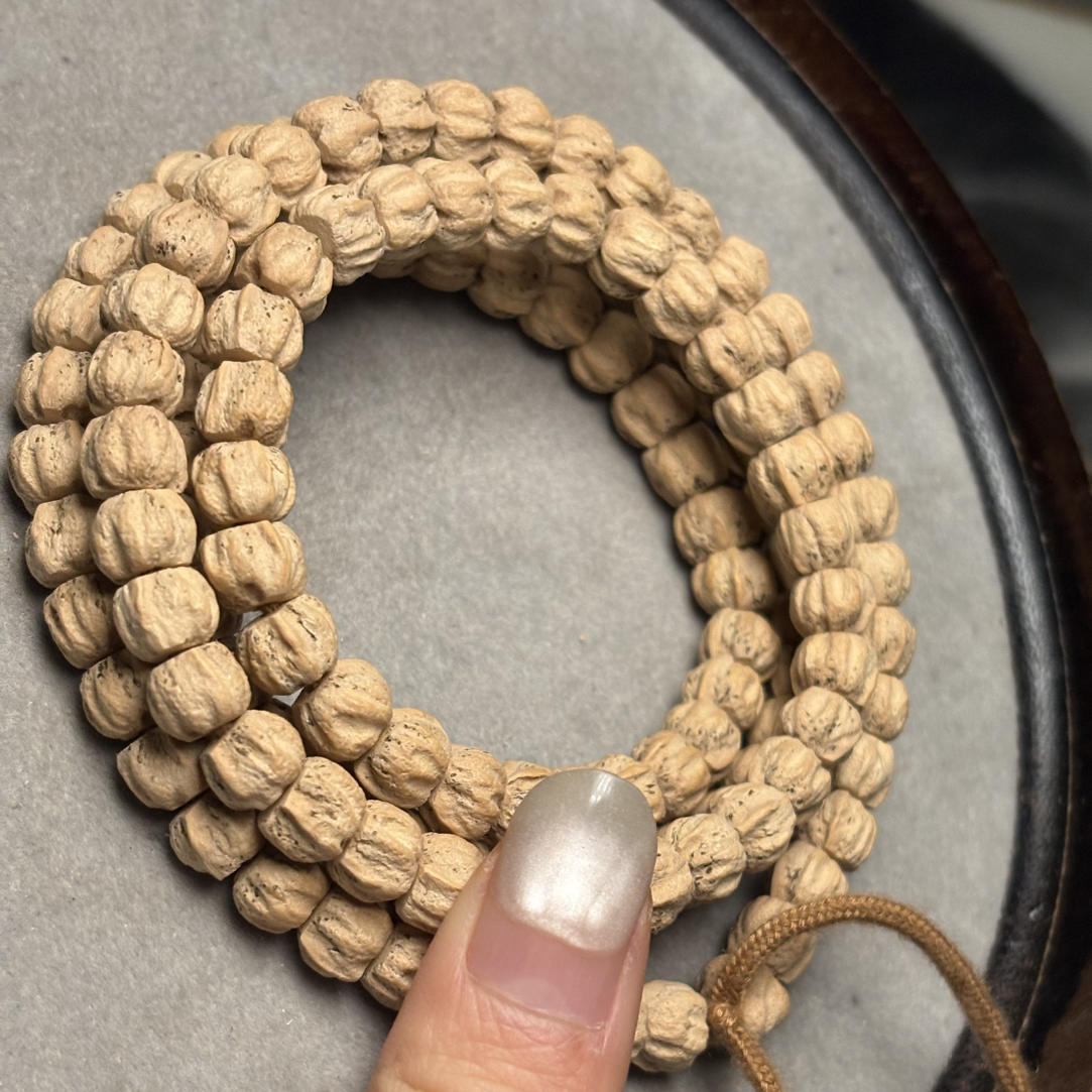 莲花多棱微脏鬼脸柏香籽尺寸7mm手串百香籽左右