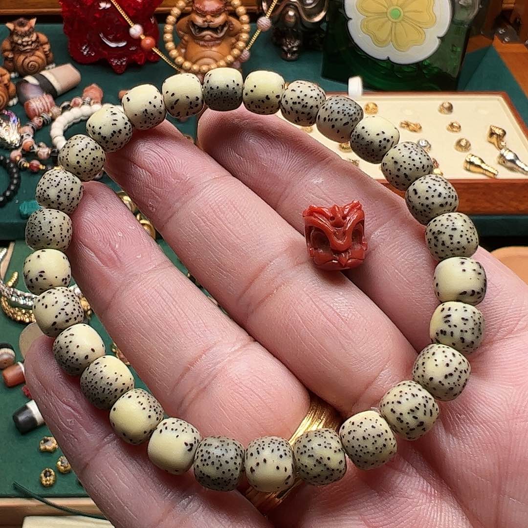 星月菩提手串大鹏鸟