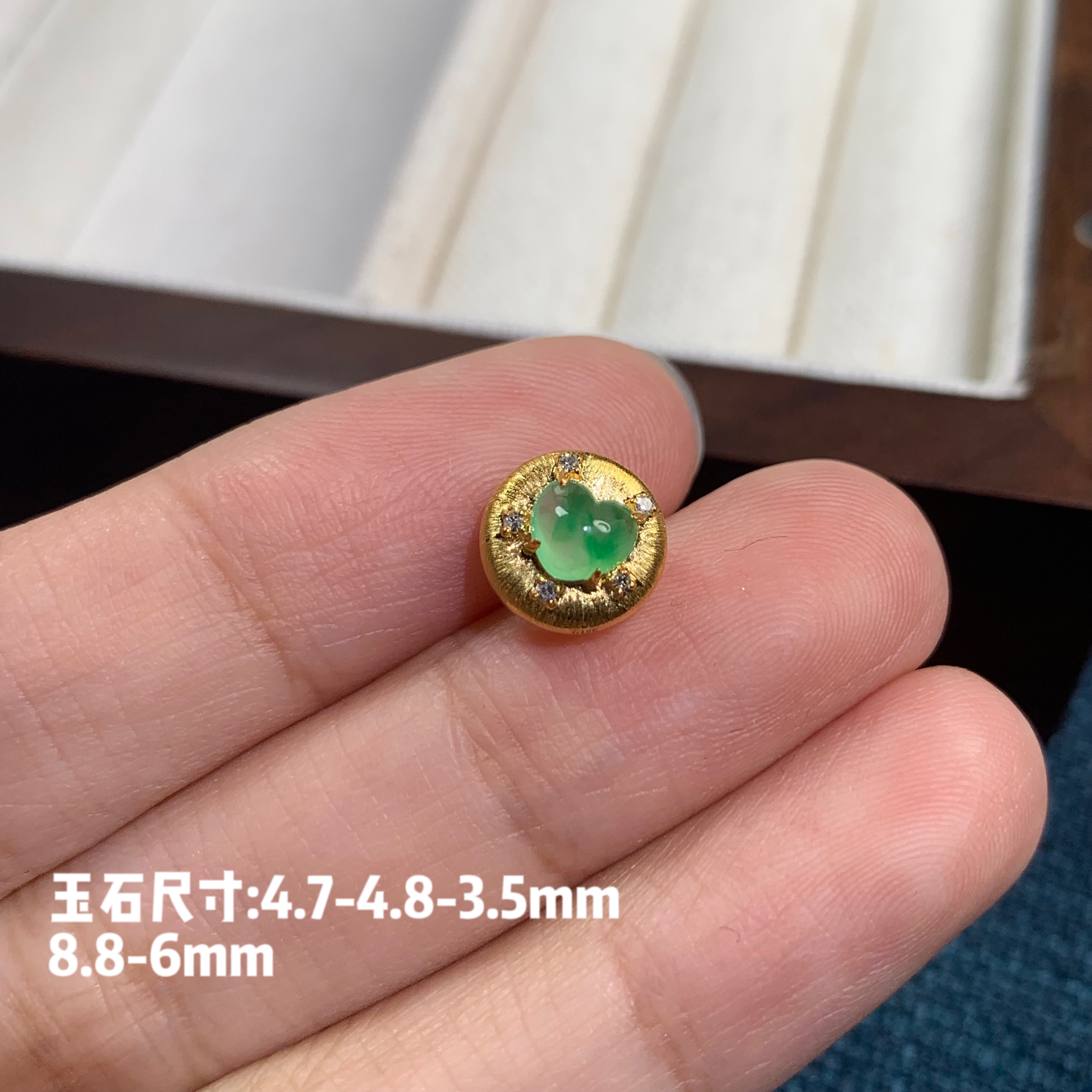 仙子翡翠18k金镶嵌冰种飘绿爱心路路通精致古法绿色复古简约