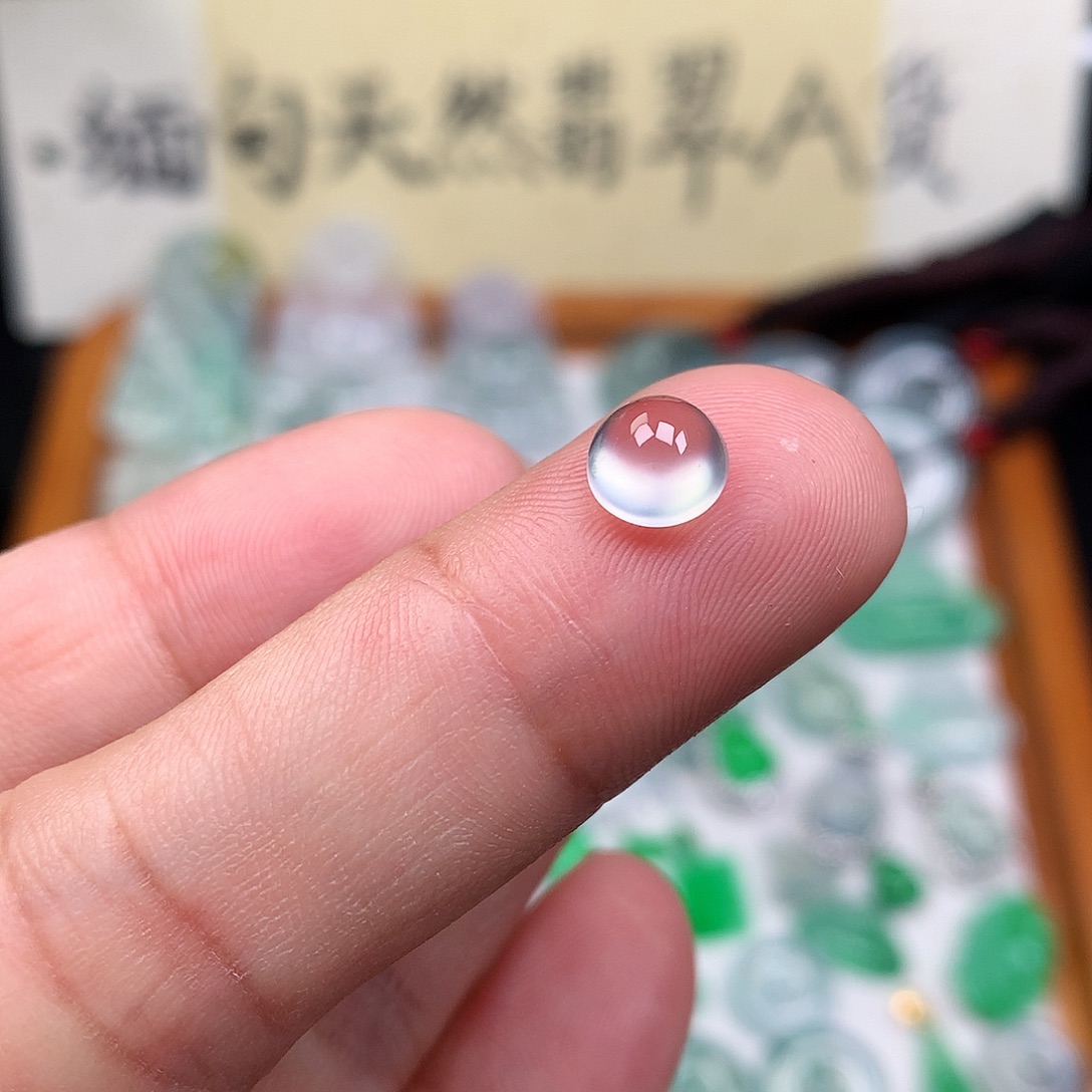 翡翠裸石缅甸天然A货翡翠冰种蛋面