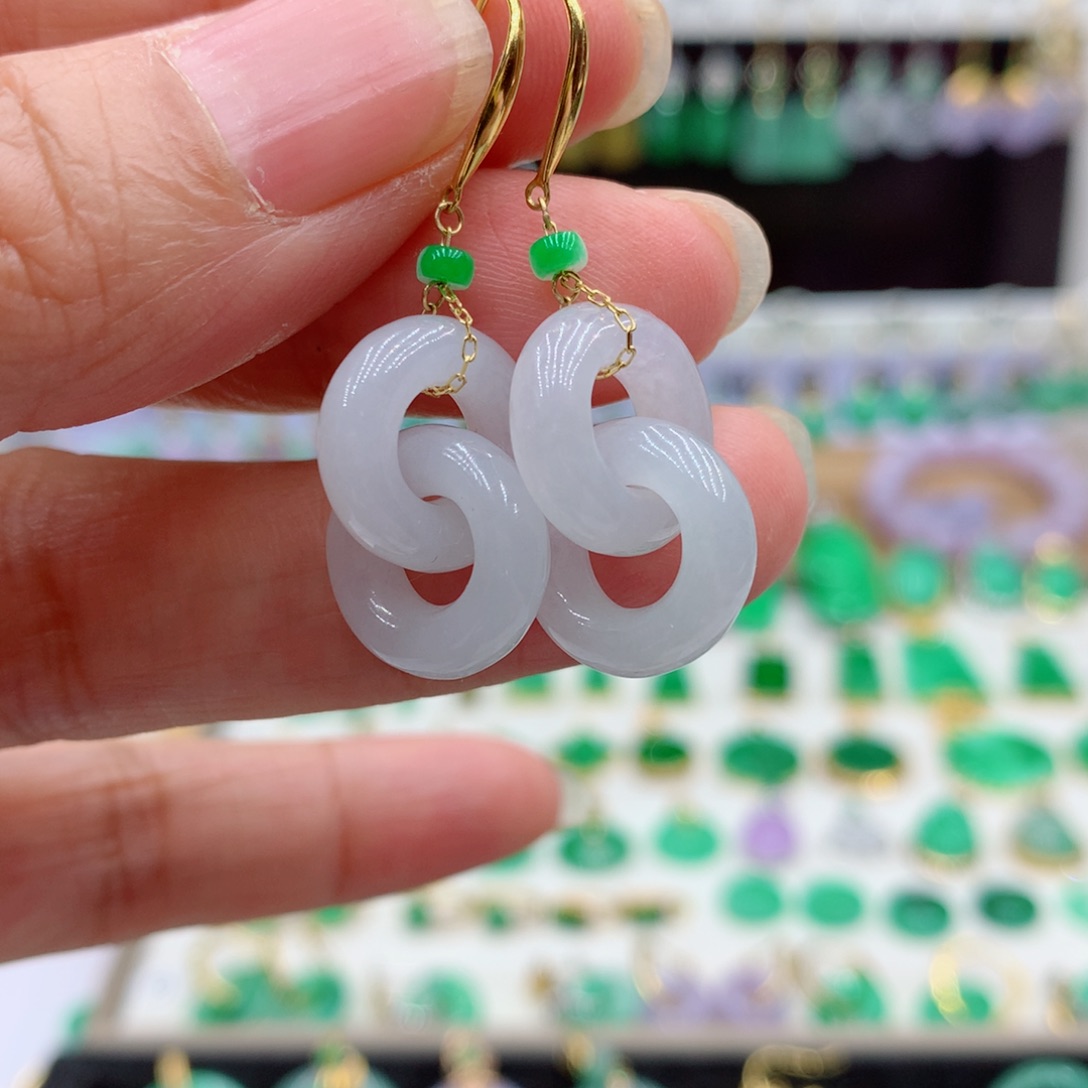 翡翠18K金镶嵌耳饰