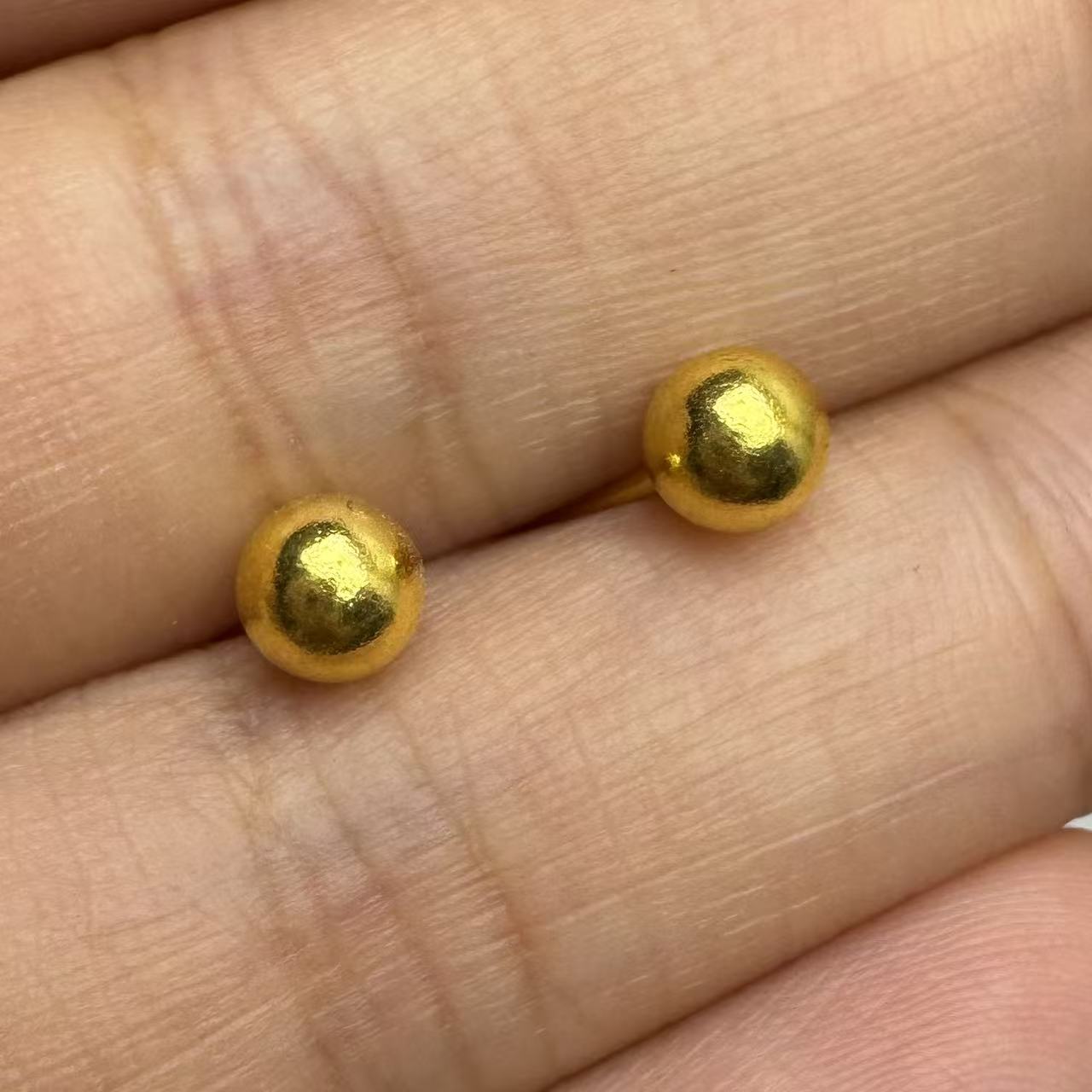 足金999 5mm亮面豆豆直针黄金耳钉