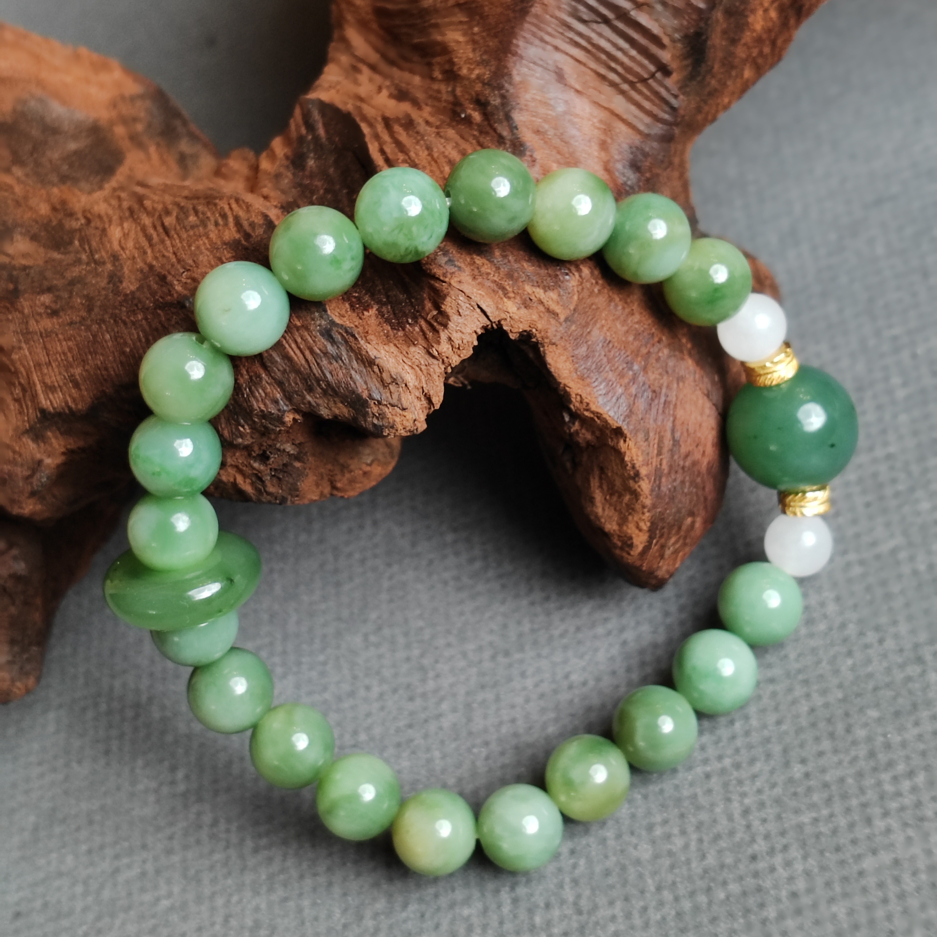 【青萝翊】粉绿色和田碧玉手串卡8mm，特色意境（多样性发其一）